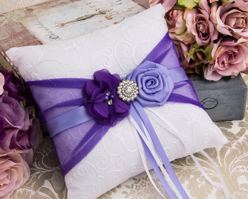 Lavender Flower Girl Basket and Pillow Ring Bearer Pillow Ivory Flower Girl Basket Wedding Ring Pillow Set in Purple