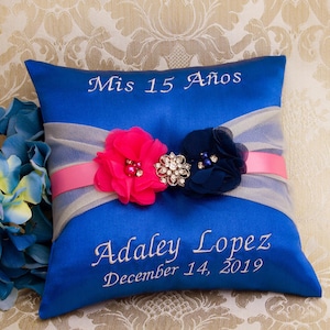 Personalized Tiara Pillow, Quinceanera Pillow, Quince Shoe Pillow, My Sweet 16 Kneeling Pillow, Mis 15 Anos, Mis Quince