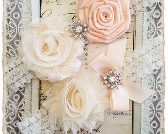 Ivory Bridal Garter, Lace Bridal Garter Set, Lace Garter Set, Lace Wedding Garter Set - Off white Lace, Ivory and Nude Flowers