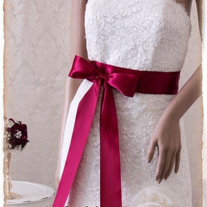 2,5-Zoll-Burgund Bridal Schärpe 4 Höfen, Wedding Dress Schärpe, Satin Ribbon Bridal Gürtel, Satin Bridal Schärpe Satin Ribbon Sash