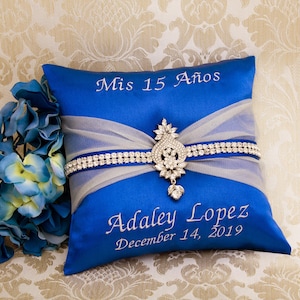 Personalized Tiara Pillow, Embroidered Quinceanera Pillow, Quince Shoe Pillow, My Sweet 16 Kneeling Pillow, Mis 15 Anos, Mis Quince