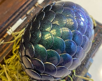 Dragon Egg with Box - Dragon Egg with Chest - Dragon Egg Decor - Dragon Egg - METALLIC GREEN PURPLE - Regal Style Box