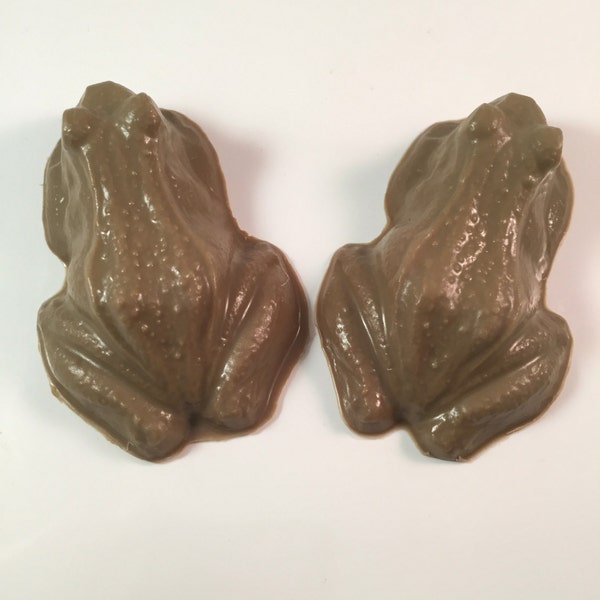 Chocolate Frog Soaps / Chocolate Soap / Natural Soap / 2 oz Soap / Goat Milk Soap / Geek Soap / Party Favor / Set of Two