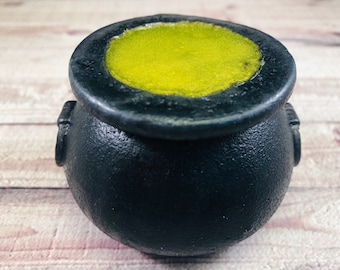 Cauldron Soap / Halloween Soap / ~6 oz total/ Witch Soap / Glycerin Soap / Witches Brew / Magic Potion Soap / Witches Cauldron Soap