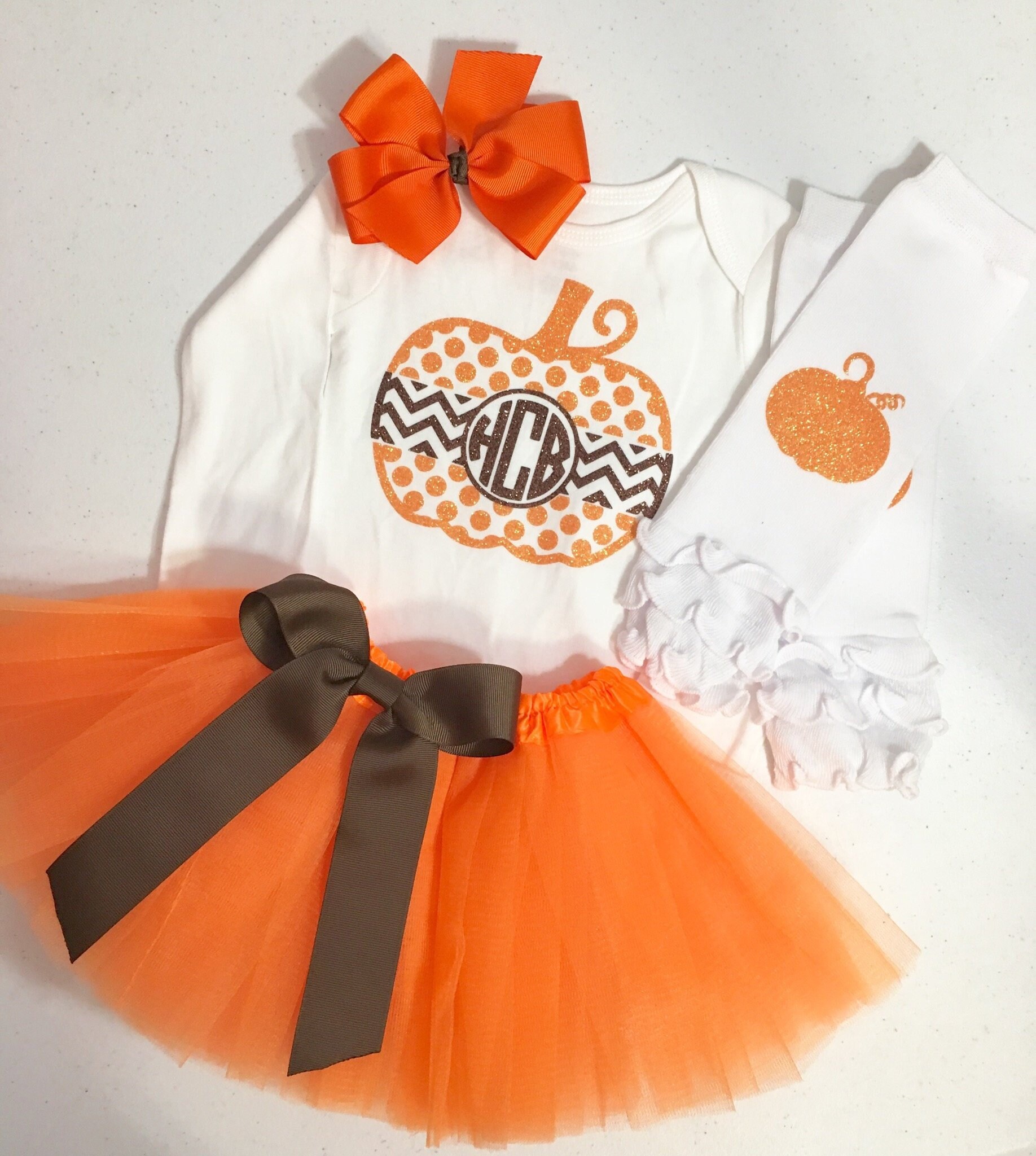 thanksgiving outfit girl
