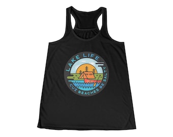 Lake Life Cuz Beaches Be Salty Tank Top - Women's Flowy Racerback Tank