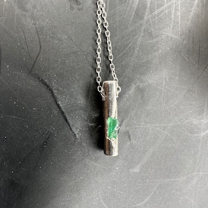 Men&#39;s Pendant with Natural Emerald Pendant - 925 Sterling Silver Round Bar Necklace