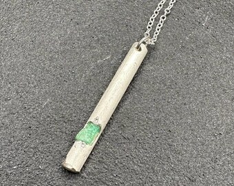 Women's Polish 925 Silver Necklace with Natural Emerald Gemstone