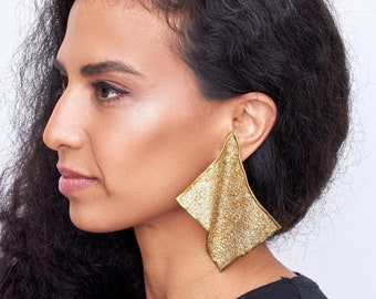 Designer earrings gold