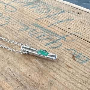 Men&#39;s Pendant with Natural Emerald Pendant - 925 Sterling Silver Round Bar Necklace