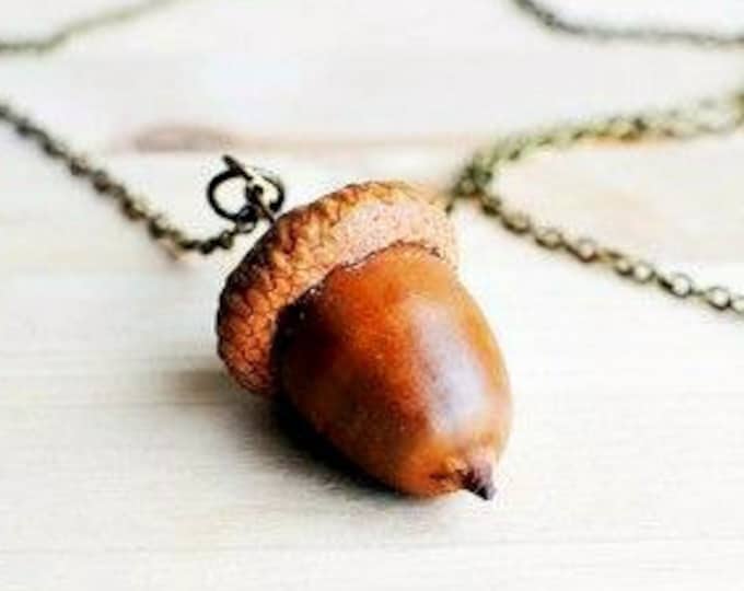 Peter Pan Acorn Thimble Kiss Necklace Natural Acorn From Etsy