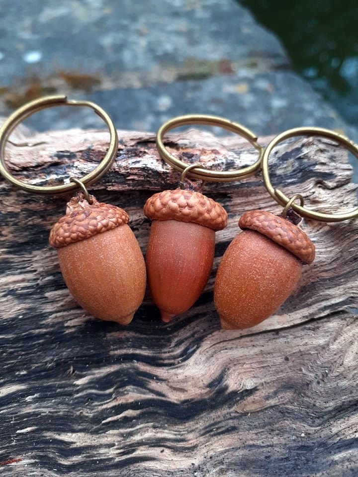Peter Pan Acorn Kiss Keyrings Acorn Keychain Natural Woodland