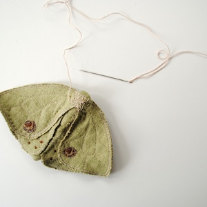 Simple fabric moth and butterfly PDF sewing pattern / digital download image 2