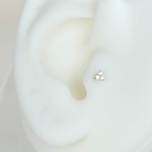 ARI 16g Trinity Labret Cartilage Stud Internally Threaded Flat Back Helix Tragus Conch Skin Friendly Cartilage Earring Qty:1 image 2