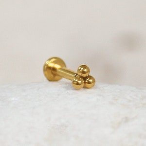 TRINITY • Three Bead Stud | 16g | Certified ASTM F136 Titanium | THREADLESS | Implant Grade, Hypoallergenic, Waterproof, Tarnish Free