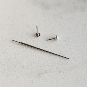 16g Threadless Labret Insertion Tool | 316L Stainless Steel | Fit Push-Pin Labrets Quickly & Easily | Body Piercing Accessory