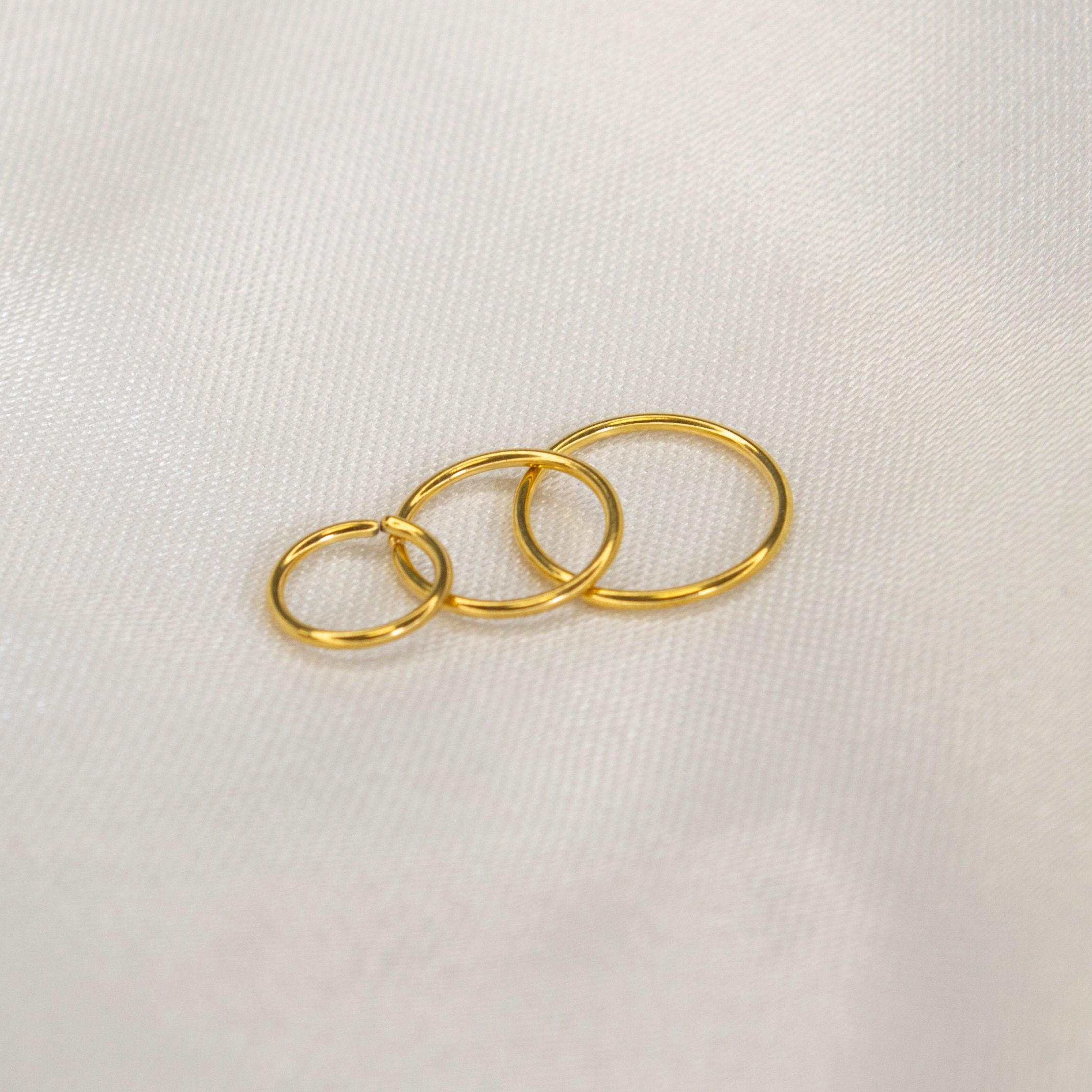 code 8 SMALL 18K YELLOW GOLD PLATED SILVER SEAMLESS RING 