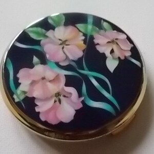Stratton Pink Flowers Vintage Compact
