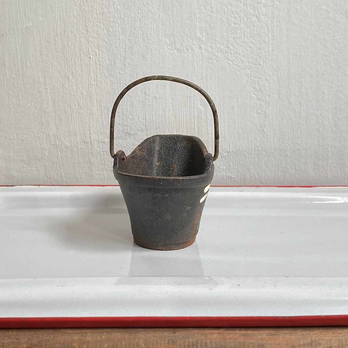 Vintage Cast Iron Coal Bucket Shuttle Fireplace Coal Pail Etsy