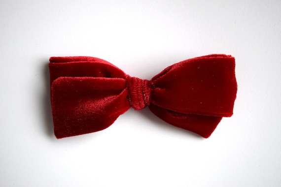 Red Velvet Hand Tied Bow for Newborn Baby Child Little Girl Photo