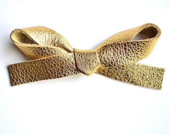 OVERSIZED Gold Metallic Leather Bow Clip Adorable Photo Prop for Newborn Baby Little Girl Child Adult Summer Headwrap Pretty Bow