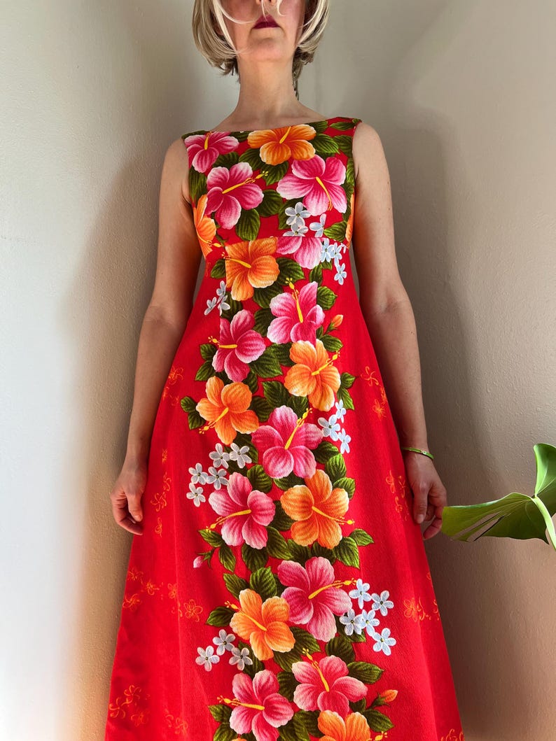 Red Floral Hawaiian Dress, Vintage Bright Colorful Maxi by Ui-maikai - Etsy