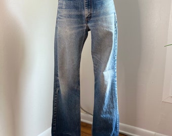 Levi’s Vintage Jeans, High Rise 517 Denim, Faded Broken-In High-Waisted Distressed 31x34