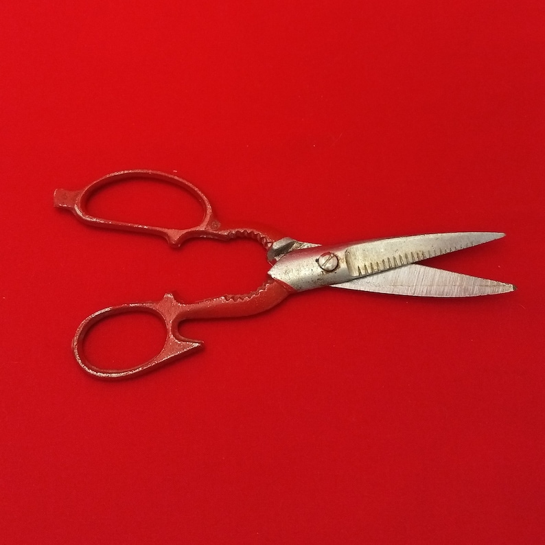 Vintage 8 Metal Scissors with Nutcracker
