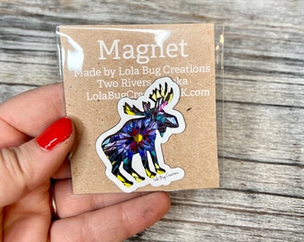 Rainbow burst multicolor moose small  magnet