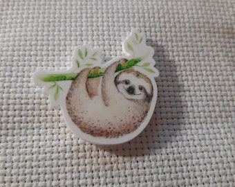 Cute Hanging Sloth Needle Minder