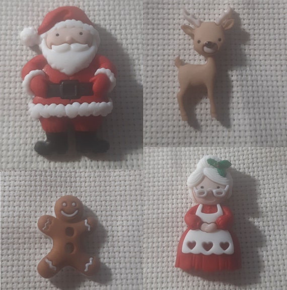 Christmas Needleminders Santa Mrs Claus Reindeer Rudolph Gingerbread