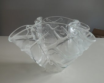 7" lattice work clear glass vase