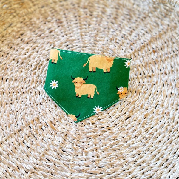Highland cow  Dog Bandana, scrunchie style elastic bandana