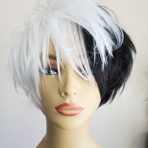Cruella Deville, Black and White Wig, Short Two Tone Wig, Black and White Halloween Wig, Wigs, Wig