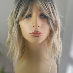 Textured Shoulder Length Blonde Bob Wig, Rooted Blonde Wavy Bob, Bob Wig, Highlighted Blonde Textured Bob, Melt Gloss Blonde Bob Wig, Wigs