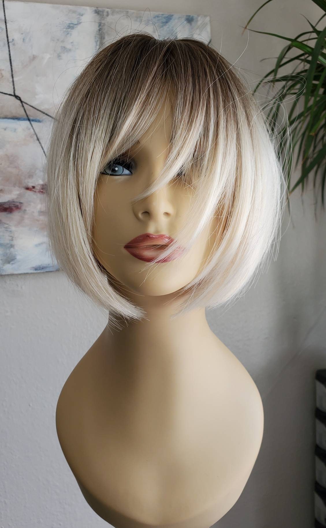 Perruque Femme Courte Boucles Blonde Mèches Racines Foncées - Mathilde YS - Neuf Avec étiquettes