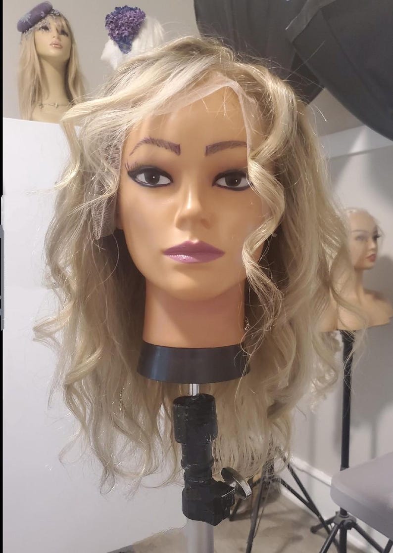 Balayage Askblond Äkta Hår Peruk, 13x4 Lace Frontal, Lösa Vågor bild 6