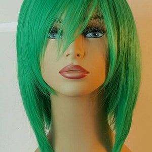 Green Wig, Shoulder Length Green Bob, A-line Green Wig, Green Shaggy Bob, Green, Wigs, Wig