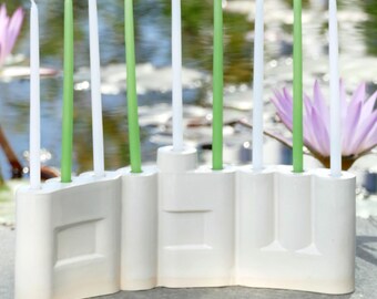 Menorah minimaliste en céramique, « Shalom » recto-verso Hanoucca, Premières pièces lève-tôt