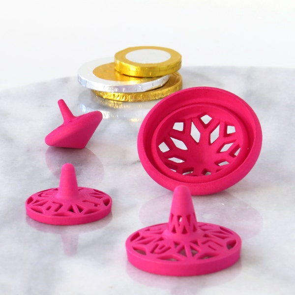 3 nesting Hanukkah dreidels, Matryoshka spin tops, Set of three Fuchsia spinning tops Original Chanukah gift 3D printed nylon
