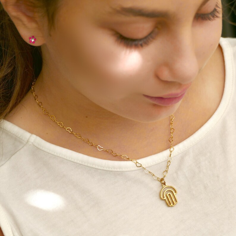 Bat-Mitsva Hamsa Pendant with Heart Shaped chain Hamsa Necklace Bat-Mitzva Necklace Gold Jewish Jewelry Mazel Tov Jewish Girl image 6