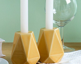 Bougeoirs de Shabbat jaunes, bougeoirs géométriques, Judaica moderne, céramique moderne, fait main en Israël