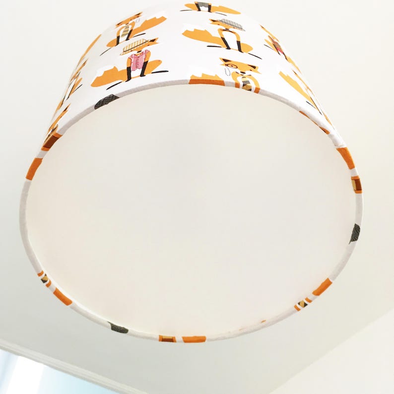 Lampskärmens ljusspridare: 25 cm eller 30 cm polypropylenskiva. ENDAST vid köp med lampskärm. bild 4