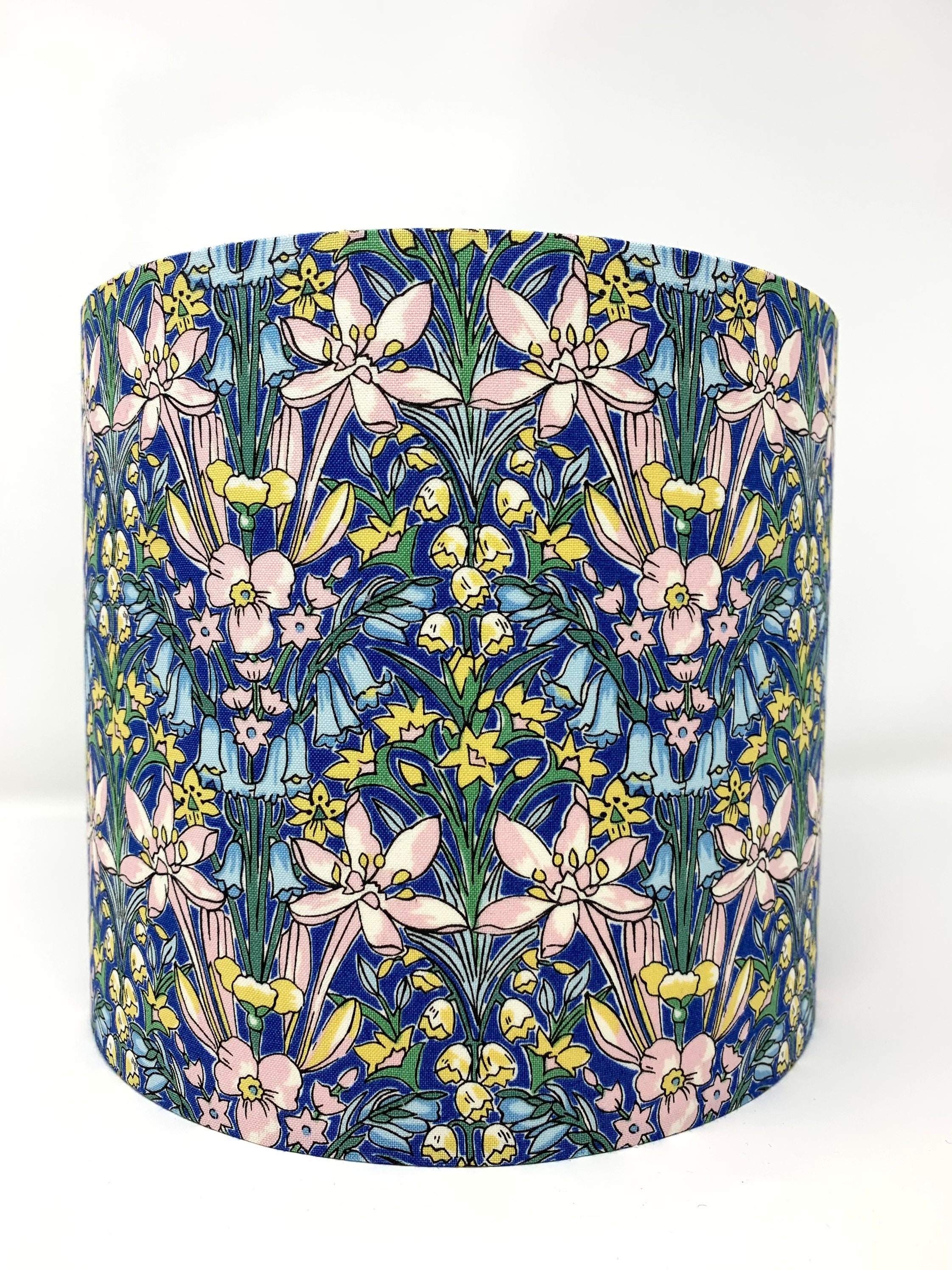 フローラルリバティファブリックランプシェード：英国産フラワーライト