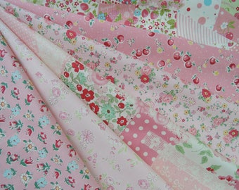 Bundle Of Yuwa Atsuko Matsuyama 30's Collection Pink Set. Approx. 9" x 21" Made in Japan.