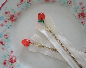 Set of 2 Atsuko Matsuyama 30's Collection A-Two Closed End Gold Zipper With Cute Strawberry and Apple Puller 20cm. Made in Japan