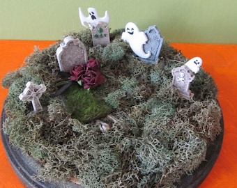 Halloween Ghosts Tabletop Decor Ghosts and Graveyard Halloween Centerpiece