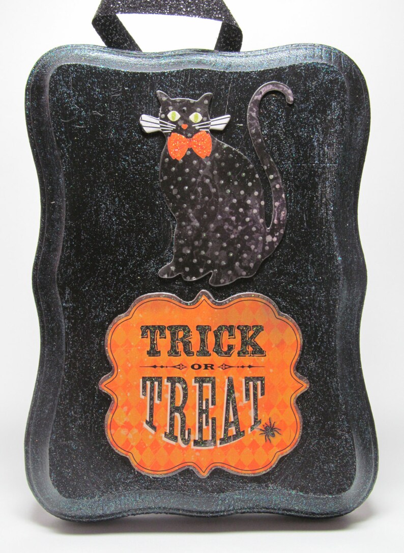 Halloween Trick or Treat Black Cat Sign image 1