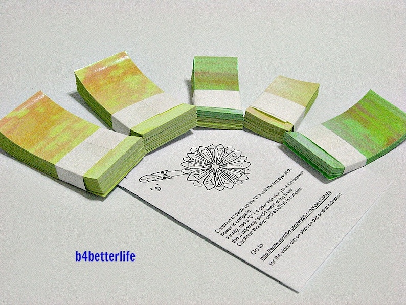 #AV232-8. AV paper series 232 sheets Origami Papers For Making 2pcs of Yellow Color Paper Lotus in 2 Different Sizes.