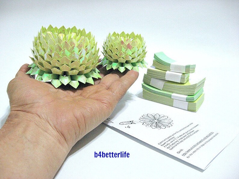 #AV232-8. AV paper series 232 sheets Origami Papers For Making 2pcs of Yellow Color Paper Lotus in 2 Different Sizes.